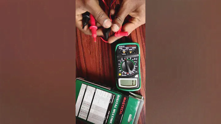 Mastech MAS830 digital multimeter unboxing
