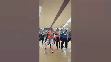 Move It\Dance Fitness\Zumba\Remix