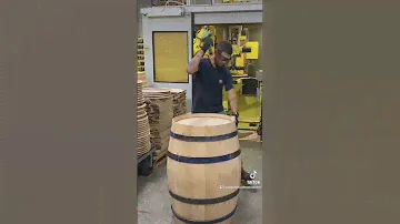 Making barrel head - Wine Tok - Napa Valley Wine Academy