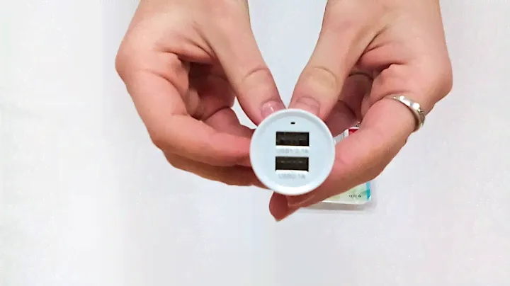 УЗУ Блок авто No Name 2 USB 1000 mA + 2100mA бело серебристый