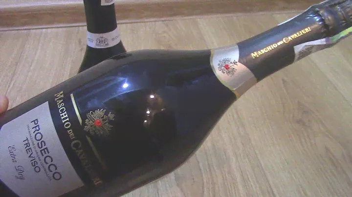 Sparkling wine Maschio dei Cavalieri Prosecco Spumante DOC Extra Dry white dry 11% 0.75LВино ігристе