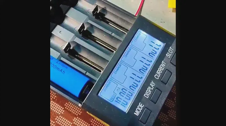 Батарейка на 1200 мА•год з базару: яка ємність насправді, тест. Базарна ціна 100 грн.