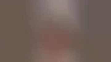 Hermosa Modelo en lenceria roja
